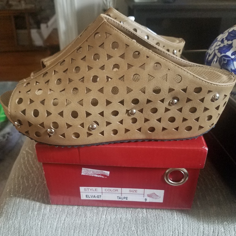 Versatile Slides From Refresh - image 4